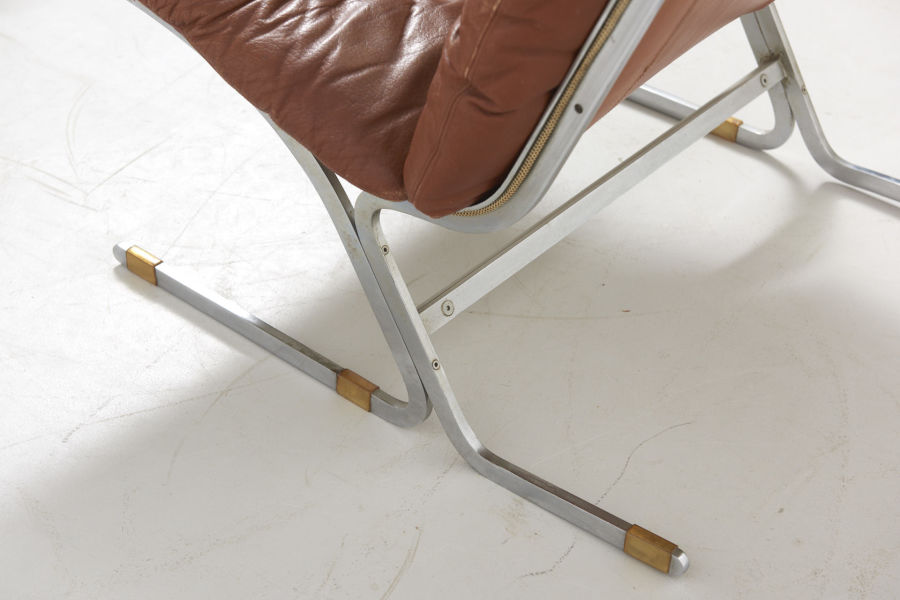 modestfurniture-vintage-2610-pair-easy-chair-flat-steel-brown-leather10