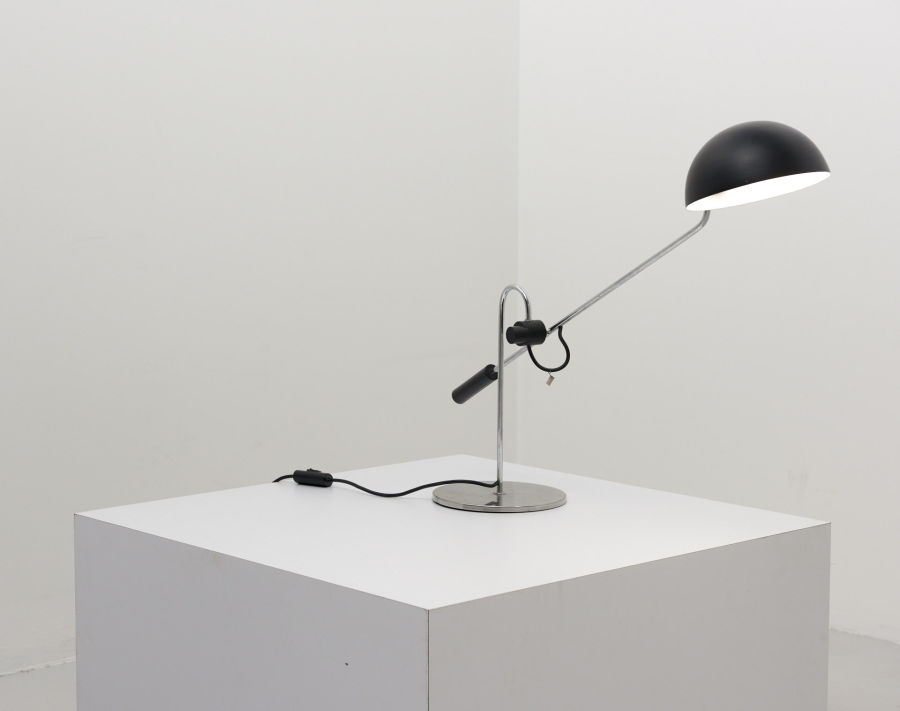 modestfurniture-vintage-2639-desk-lamp-chrome-black-italy06