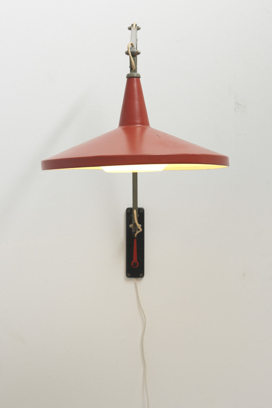 modestfurniture-vintage-2644-gispen-panama-wall-lamp-wim-rietveld01