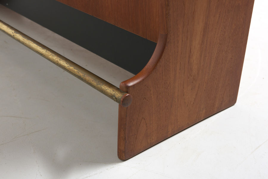 modestfurniture-vintage-2672-johannes-andersen-bar-cabinet-sk661-bar-stools13