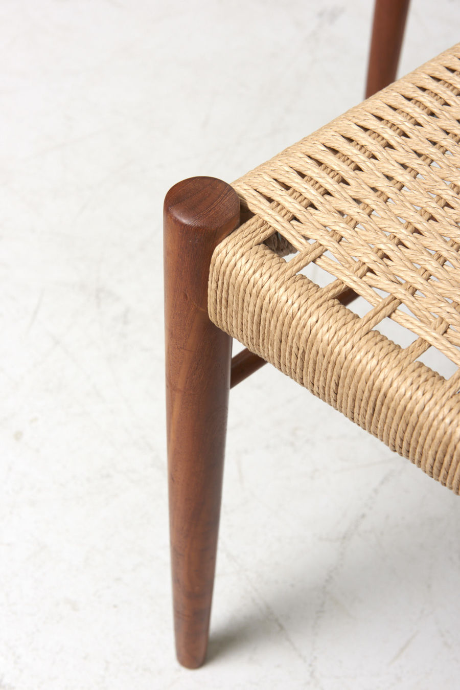 modestfurniture-vintage-2697-hw-klein-dining-chairs-bramin11