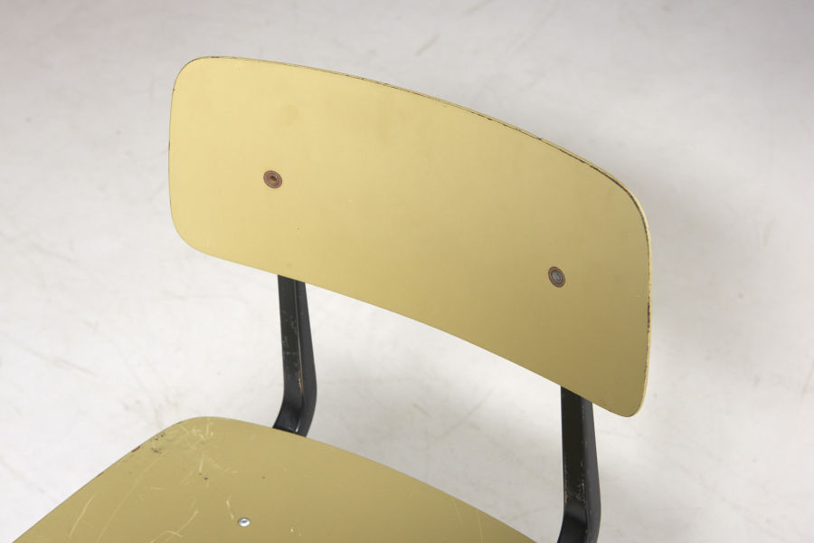 modestfurniture-vintage-2713-friso-kramer-result-chair-ahrend-cirkel09