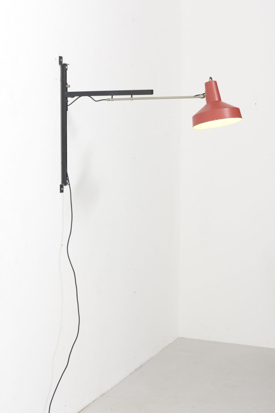 modestfurniture-vintage-2810-hiemstra-evolux-telescopic-wall-lamp03