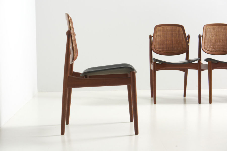 modestfurniture-vintage-2830-arne-vodder-dining-chairs-france-son03