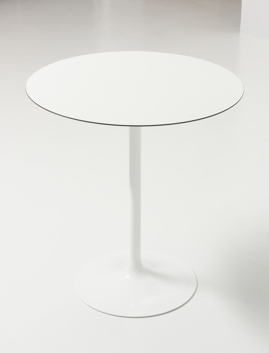 modestfurniture-vintage-3002-small-dining-table-tulip-foot01
