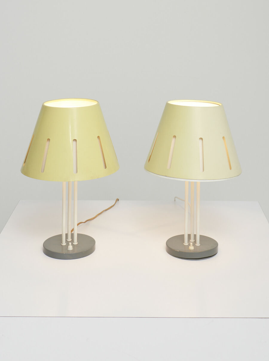 modestfurniture-vintage-3118-hala-zeist-table-lamp-yellow-shade-zonneserie01