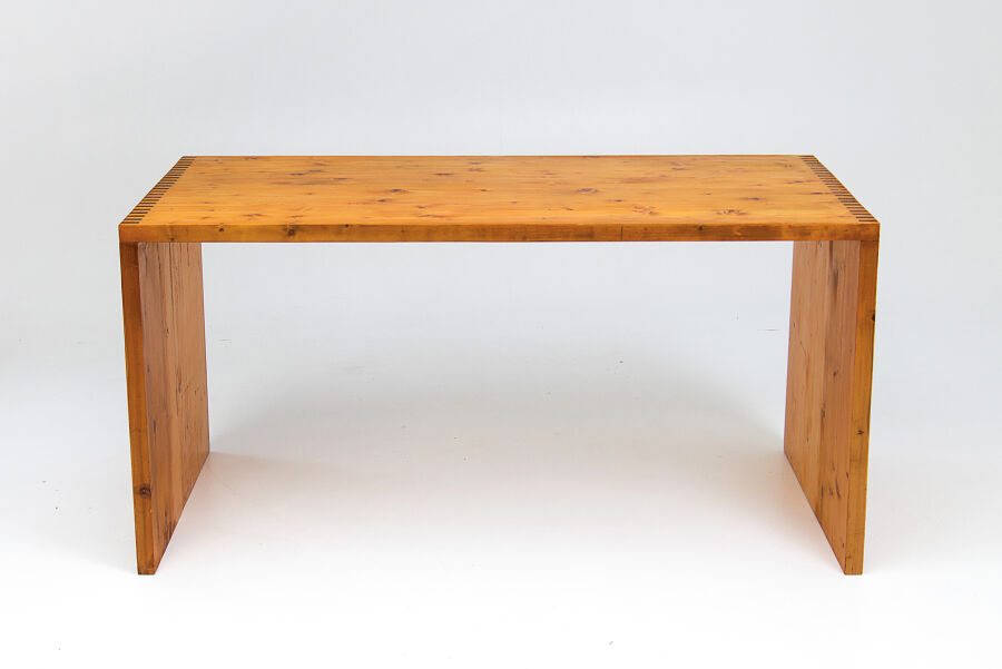 pine-desk-ate-van-apeldoorn-01-11