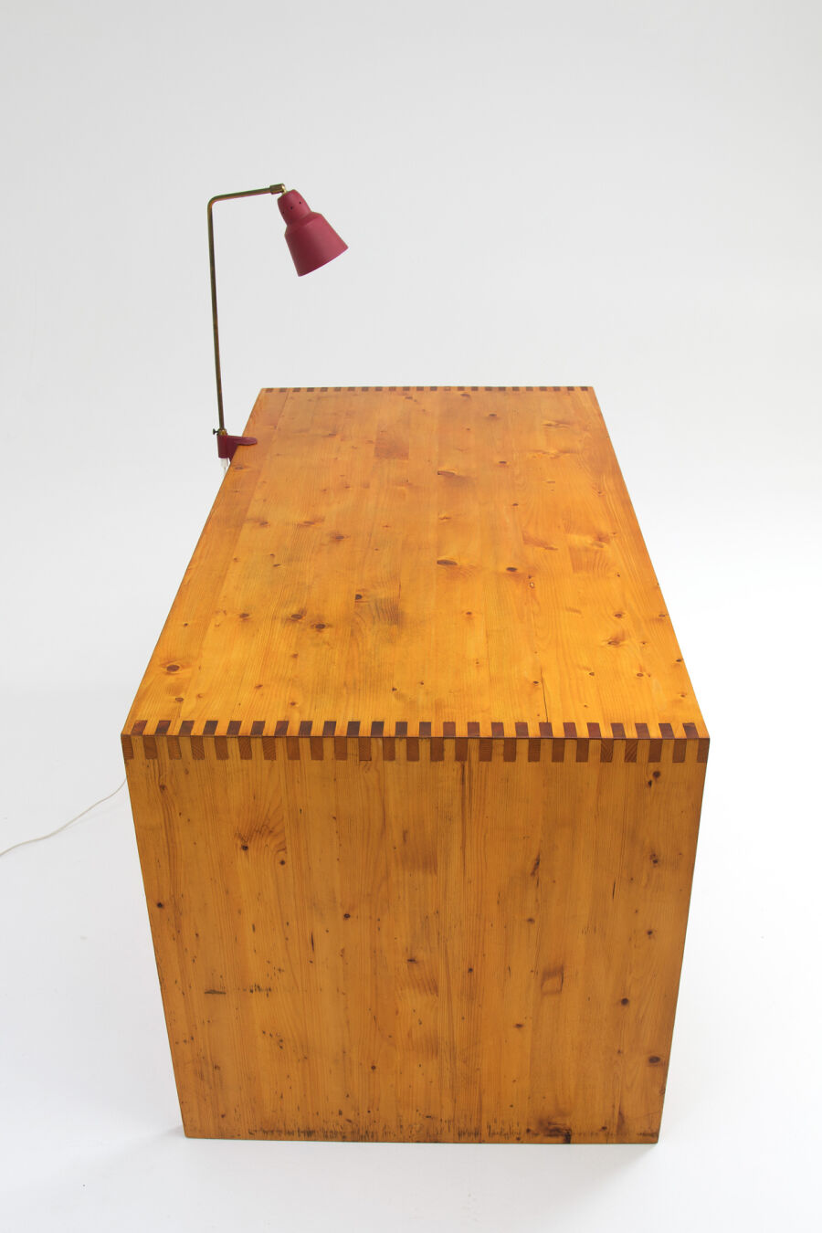 pine-desk-ate-van-apeldoorn-06-11