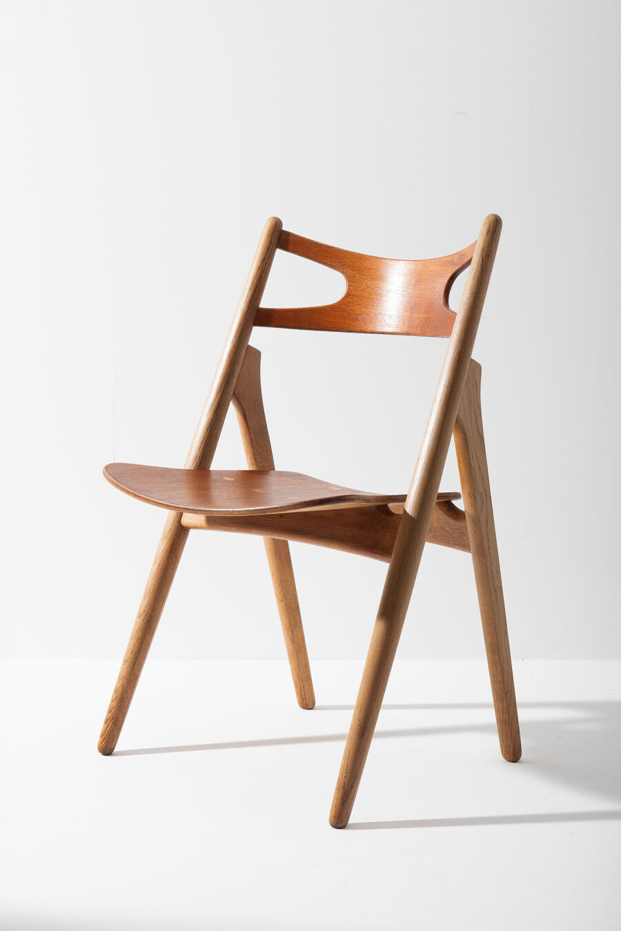 sawbuck-hansen-dining-chair1