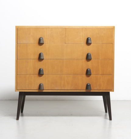 modestfurniture-vintage-2035-chest-of-drawers01