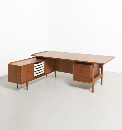 modestfurniture-vintage-2036-arne-vodder-desk-sibast01_2