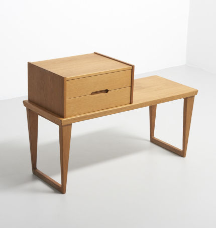 modestfurniture-vintage-2042-aksel-kjersgaard-entry-furniture03
