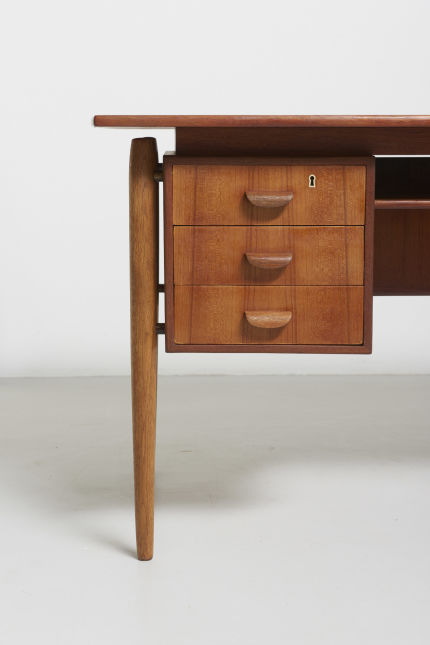 modest furniture vintage 1502 danish desk in teak with oak legs 03