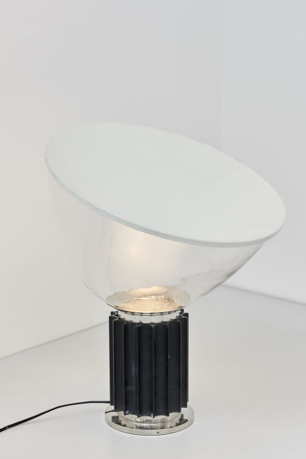 modestfurniture-vintage-2216-taccia-lamp-castiglioni-floss10