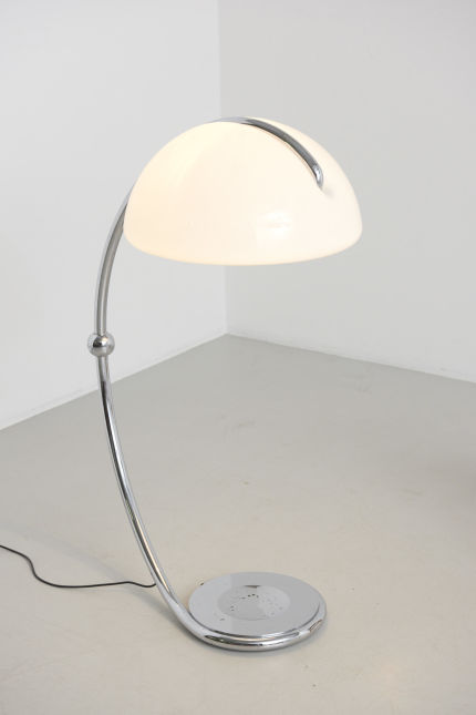 modestfurniture-vintage-2273-serpente-martinelli-luce-floor-lamp-chrome02