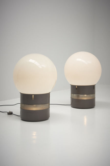 modestfurniture-vintage-2983-large-table-lamp-glass-sphere01