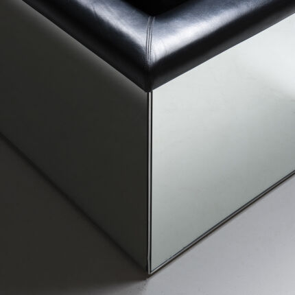 0001trix-and-robert-haussmannknoll-int-sofa-black-leather-and-mirrored-back-8