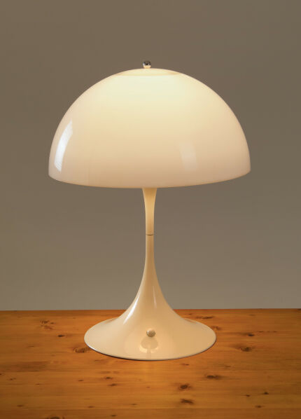 02-panthella-table-lamp-verner-panton-louis-poulsen-denmark