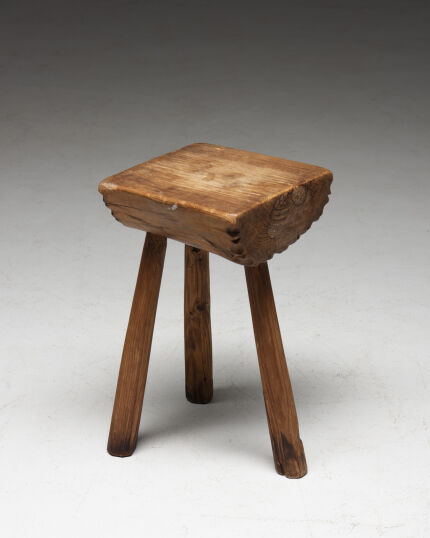 34192-brutalist-stools-side-tablessolid-wood-10