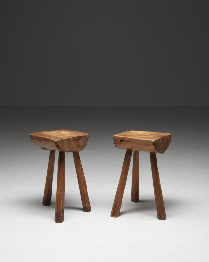 34192-brutalist-stools-side-tablessolid-wood-2