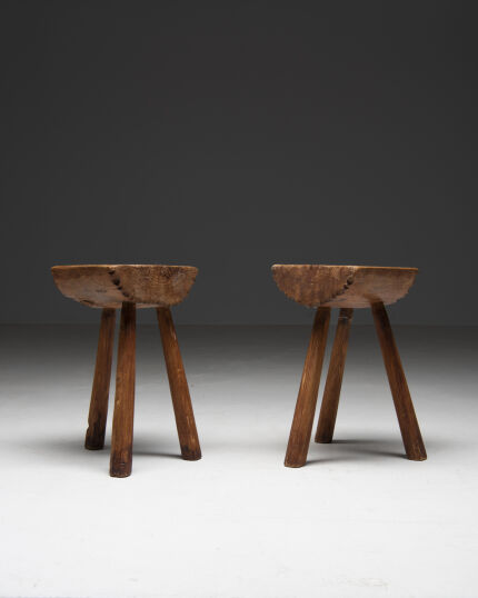 34192-brutalist-stools-side-tablessolid-wood-4