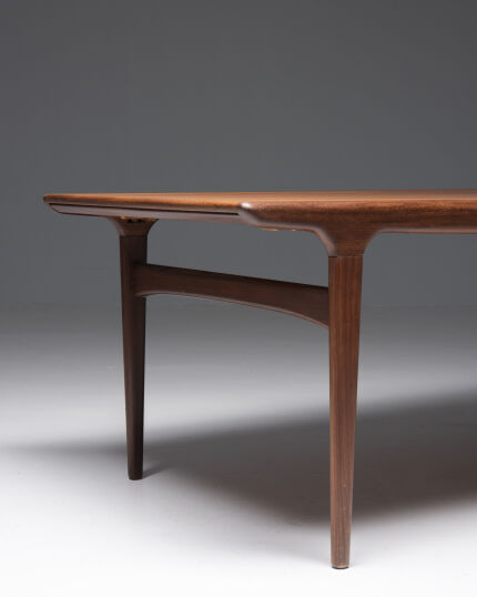 3457johannes-andersen-extendable-dining-table-3_1