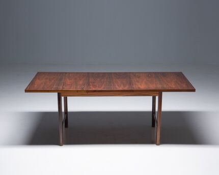 3485pastoe-extendable-dining-table-rosewood-1