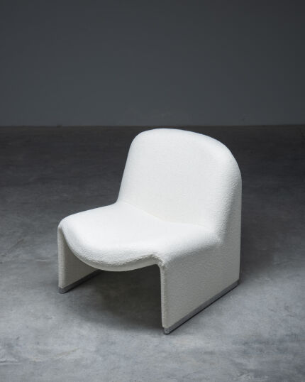 3526-3525pair-of-alky-chairs-in-white-boucle-giancarlo-piretti-7