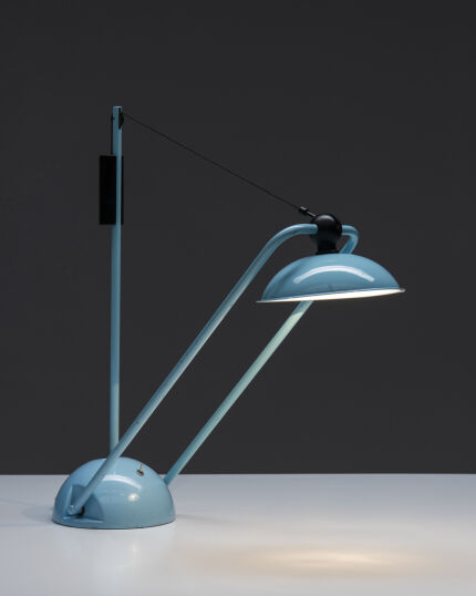 3569blue-counterbalance-desk-lamp-12