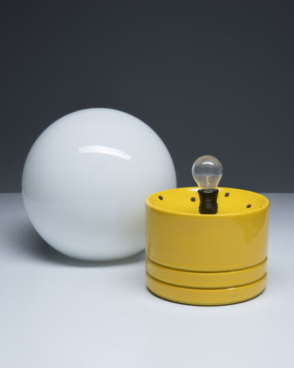 3576desk-lamp-glass-sphere-yellow-base-6