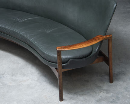 3639ib-kofod-larsen-seating-groupgreen-leather-and-solid-rosewood-3_1