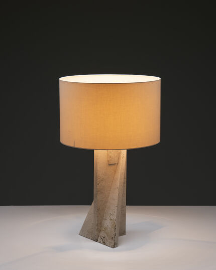 3685table-lamp-with-travertine-base-1
