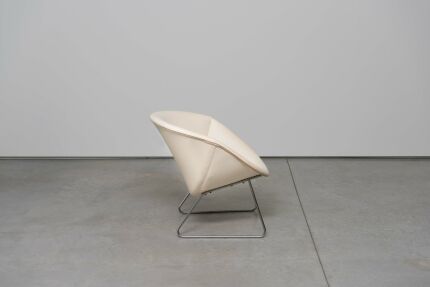 3710-cocco-chair-white-vinyl-3