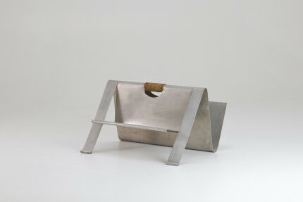 aluminum-magazine-rack-rob-parry01