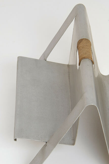 aluminum-magazine-rack-rob-parry04