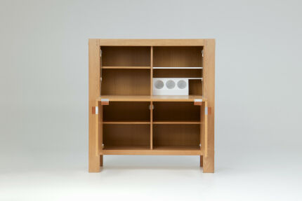 brutalist-graphical-oak-highboard-with-bar-cabinet-frans-defour-03Djup