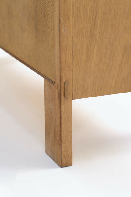 brutalist-graphical-oak-highboard-with-bar-cabinet-frans-defour-13KWCg