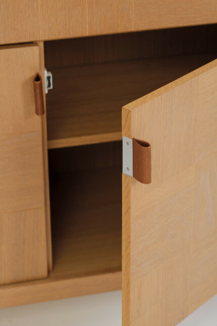 brutalist-graphical-oak-highboard-with-bar-cabinet-frans-defour-17BKiu