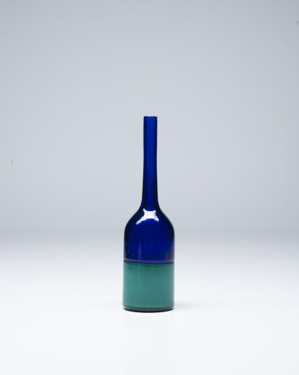 cs037venini-vase-green-and-blue0a