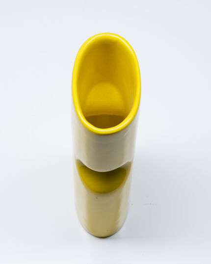 cs044gabianelli-vase-in-yellow-ceramics-3