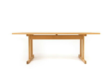 dining-table-in-oak-model-6286-borge-mogensen-01