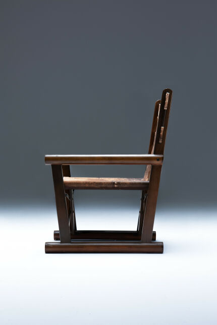 folding-chairs-hauner-eisler2-recoveredCXWj