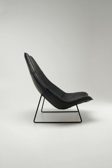 geoffrey-harcourt-artifort-geoffrey-harcourt-artifort-f585-sledge-chair-rare-base-02