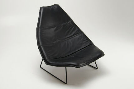 geoffrey-harcourt-artifort-geoffrey-harcourt-artifort-f585-sledge-chair-rare-base-11-03