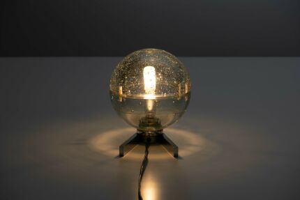 glass-globe-lamp-14