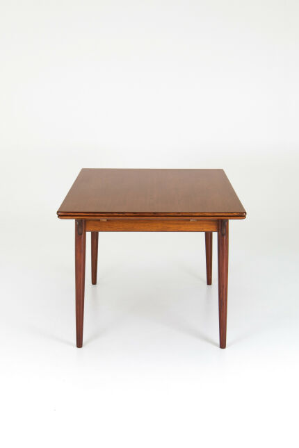 gunni-omann-model-54-dining-table01