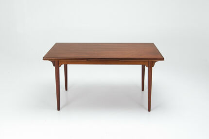 gunni-omann-model-54-dining-table03