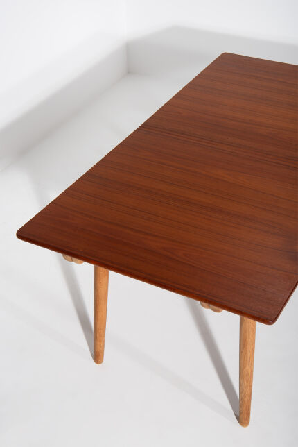 hans-wegner-table8