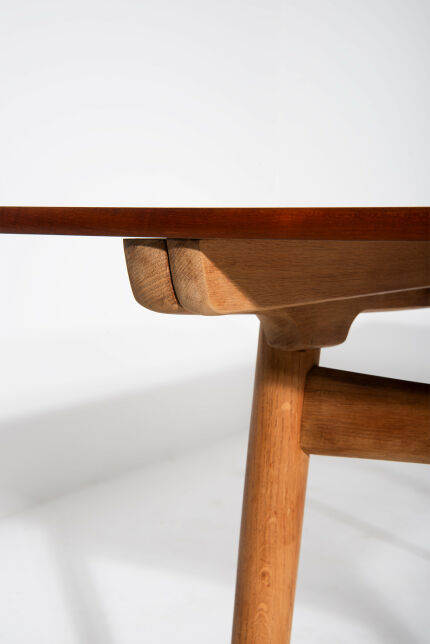 hans-wegner-table9