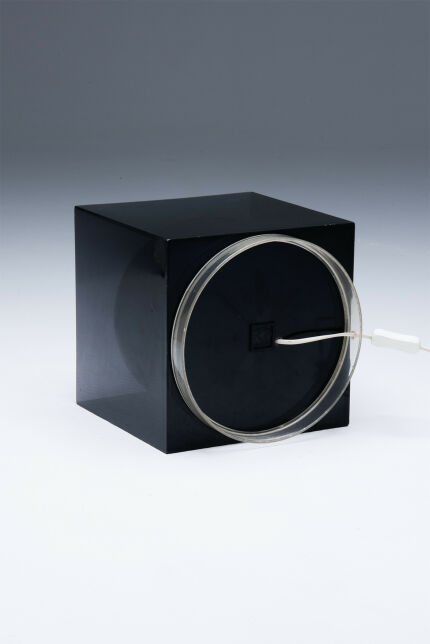 italian-table-lamp-acrylic-cube-inner-white-glass-sphere-60s6Q53C